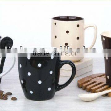 Difference color drum shape mug with dot desgin