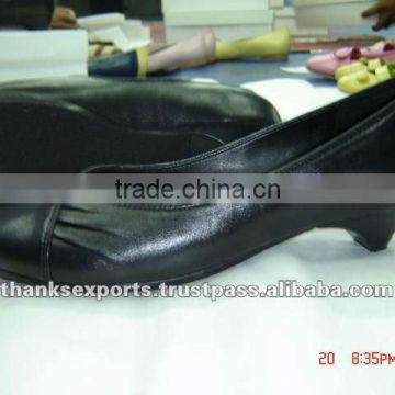 black cowhide rubber sole ladies dress shoe