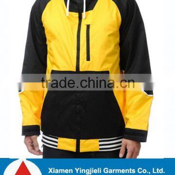 Black and Yellow Outdoor Waterproof and Breathable Ski Jacket Men