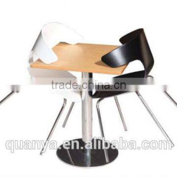White and Black Easy Chair and Wood Table for Fast Food Restaurant