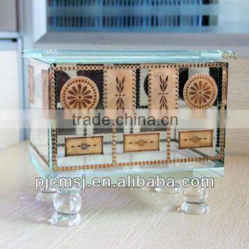 Beautiful Arab crystal for decoration or gift