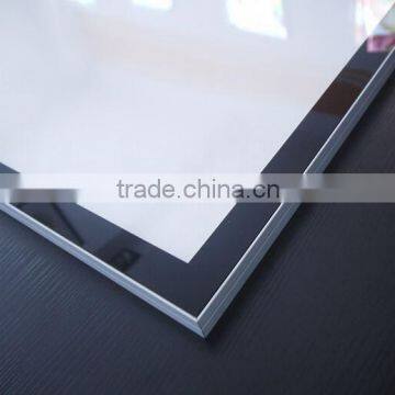 LED illuminating magnetic frames with magnetic cover