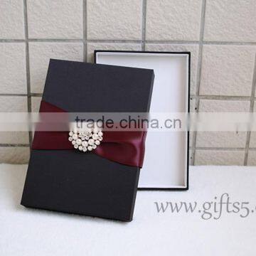 Graceful Black Silk Wedding Packaging Box for Invitation Cards photo-2