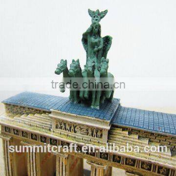 Resin Brandenburg Gate in Berlin Germany Gift Souvenir photo-4