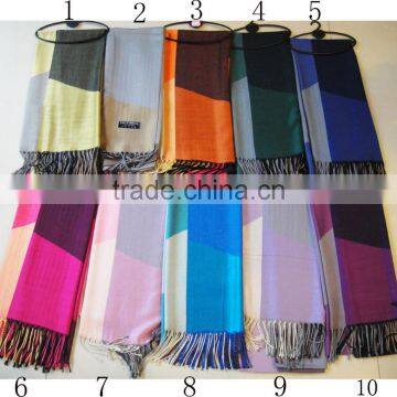 2017 the Latest Stylish Lady Soft Jacquard 100%viscose Plaid Scarf photo-2