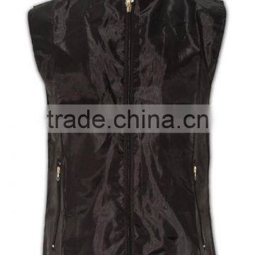 China Manufactory High Quality Blank Fitted Uniform Sweater Vest photo-2