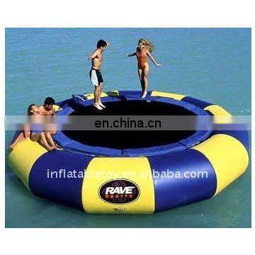 New inflatable water trampolin