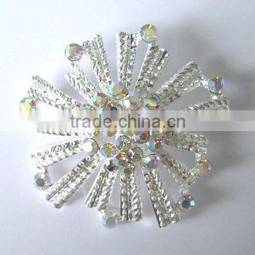 Beauty flower broochs.Zinc alloy broochs with rhinestone.Costume jewlery broochs