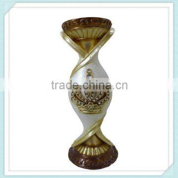 Polyresin Candle Stand With Vintage Crown Design Hotsales for Middle East