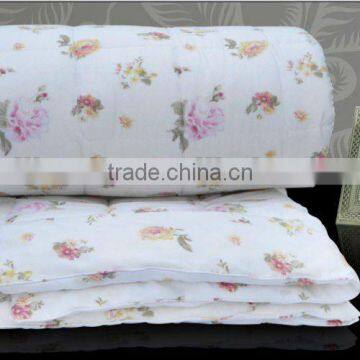 Mulberry silk comforter with print polyester cover