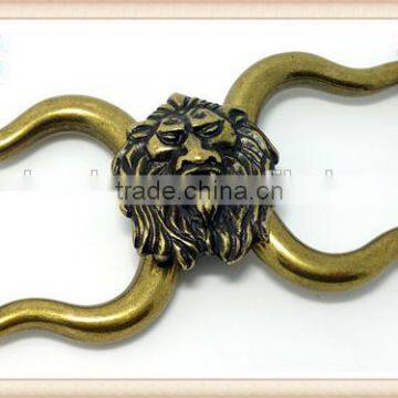 Retro Fashion Lion Head Buckle Clasp photo-3