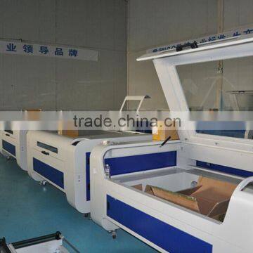 Crystal Photo Co2 Laser Engraving Machine for Christmans Gift photo-6