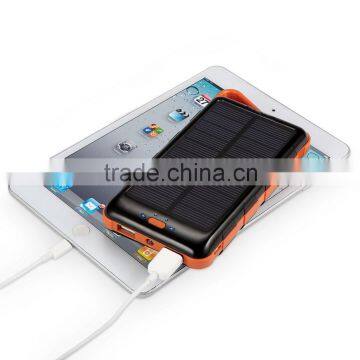 2015 Hot Selling CE RoHs Waterproof Solar Power Bank 12000mAh Portable Power Bank photo-3