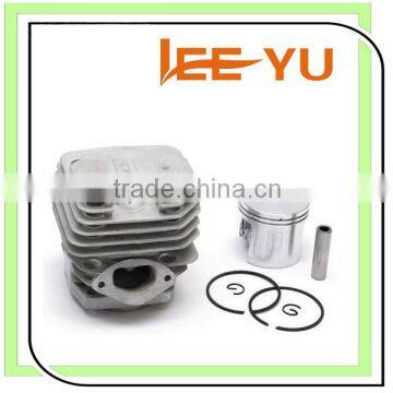 Good quality 5800 chainsaw spare parts hot sale Cylinder assy for 5800 chainsaw