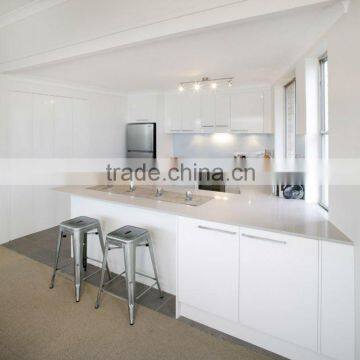 White kitchen countertop quartz