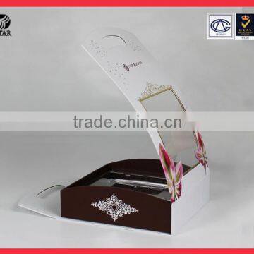 High Quality Portable Cosmetic Gift Box With Transparency PET photo-4