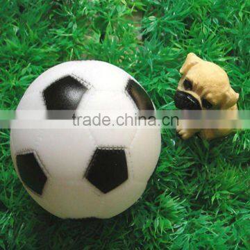 Vinyl pet balls