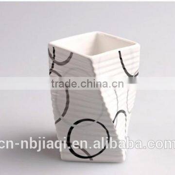 4pcs of Modern Bathroom Accessories Set