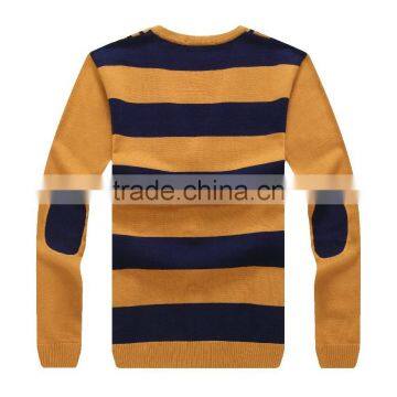 100% Fine Wool Men's Yellow Cardigan With Pattern photo-2
