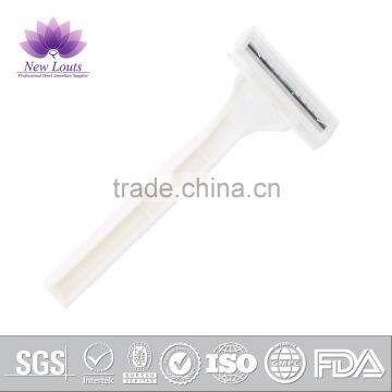 Disposable triple razor for man shaving personal care