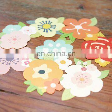 Flower shape brown kraft paper gift cards wholesale