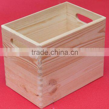 Custom made logo and color big wooden crate with handel