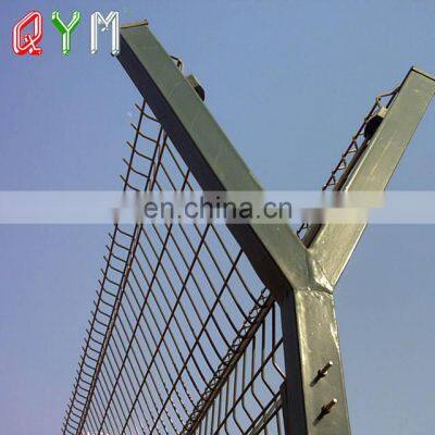 Safety Airport Fence Welded Wire Mesh Prison Barbed Wire Fencing