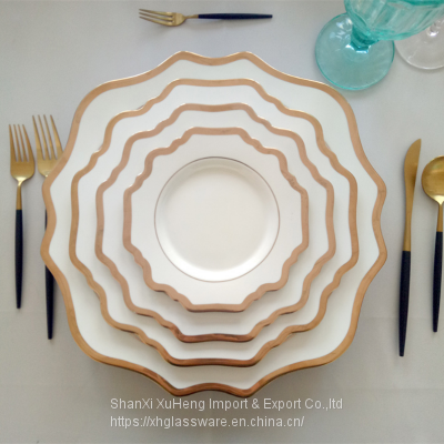 Luxury Home Bone China Dinnerware Western-style Golden Rim White Ceramic Wedding Dinner Plate Sets