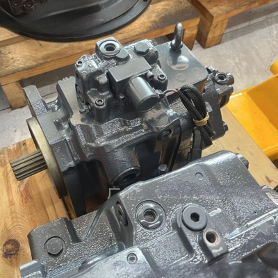 Excavator Parts 708-1u-00111 708-1u-00163 708-1u-00161 for Main Pump Wb93r-5 Wb97r-5 Wb97s-5 Wb156PS-5 Wb146-5 Hydraulic Pump photo-6