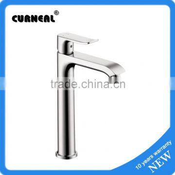 No.Y4519 Cheap Desk Mounted Bathroom Single Handle Basin Mixer Faucets