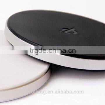 Manufacturer Wholesales QI Wireless Charger Wireless Charger Pad For Iphone Samsung ALL Android Phones