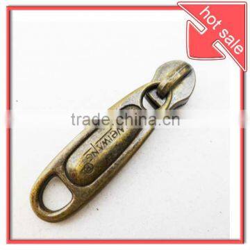 customized zipper,fashion metal zipper puller slider for handbag,bag accessory