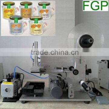 semi automatic Flat Surface / Plane labeling machine