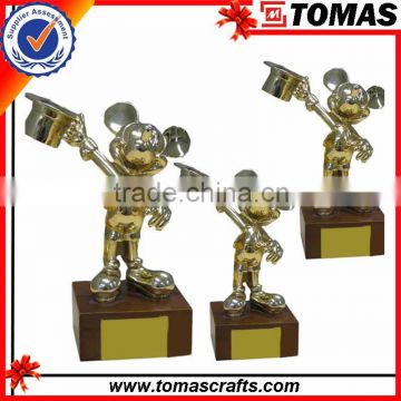 2016 New Design Hot Sale Cute Cheap Mini Custom Silver Plastic Trophy Cup For Kids Awarding