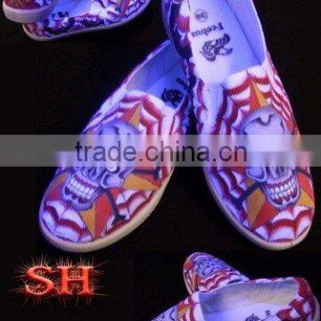 TATTOO SHOES