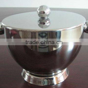 stainless steel ice bucket cooler with lid shiny surface