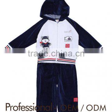 high quality boys jacket hoodie and middle pant supplier in china