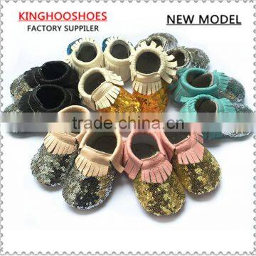 new design wholesale glitter shoes,bling bling leather moccasin baby shoes