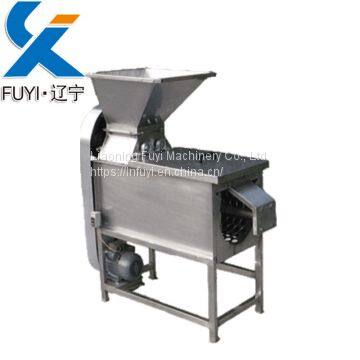 Commercial industrial fruit and vegetable cold press juicer extractor machine