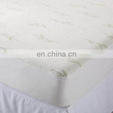 Waterproof Jacquard Bamboo Mattress Protector