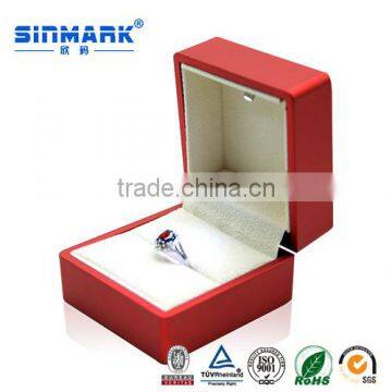 Luxury Wedding Jewelry Box with LED Light For Ring/Pendant /Necklace                        
                                                Quality Choice