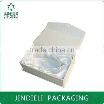 beauty white cosmetic paper box with custom logo