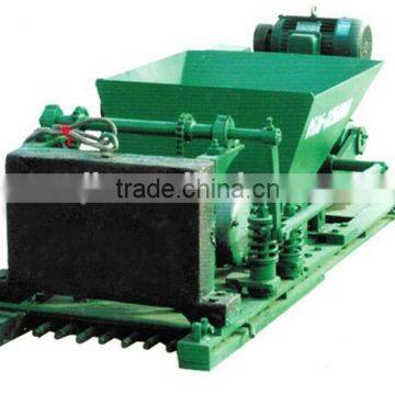 Concrete wall panel making machine for yard fence