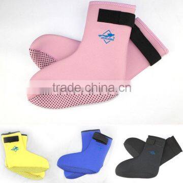 Neoprene Nylon Sports Socks for women