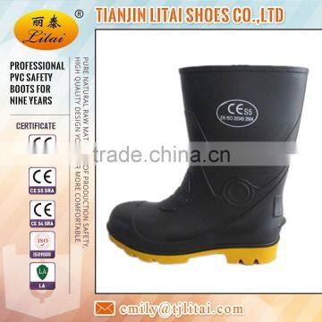 CE Certified Black PVC Safety Gumboots for Men S5