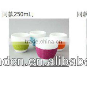 KC-00942 ceramic mug with silicone sleeve