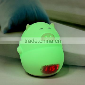 High Quality Cute Silicone kids child Cheap color changing alarm clock pig Night Light