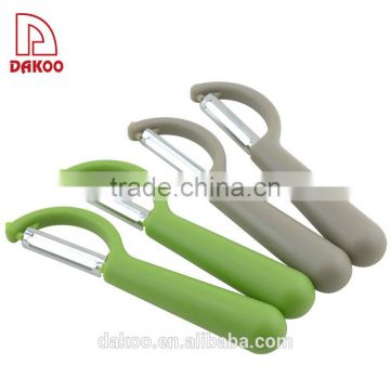 New Coloured Strong and Durable Plastic Fruit Peeler