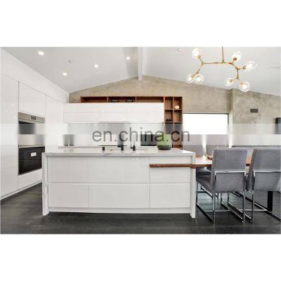 Hot Sale Custom Kitchen Furniture Solid Wood Plywood Design White Lacquer Painting Finished Kitchen Cabinets