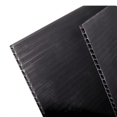 Feuilles de protection de sol en corrugé PP – Panneaux de protection durables et imperméables